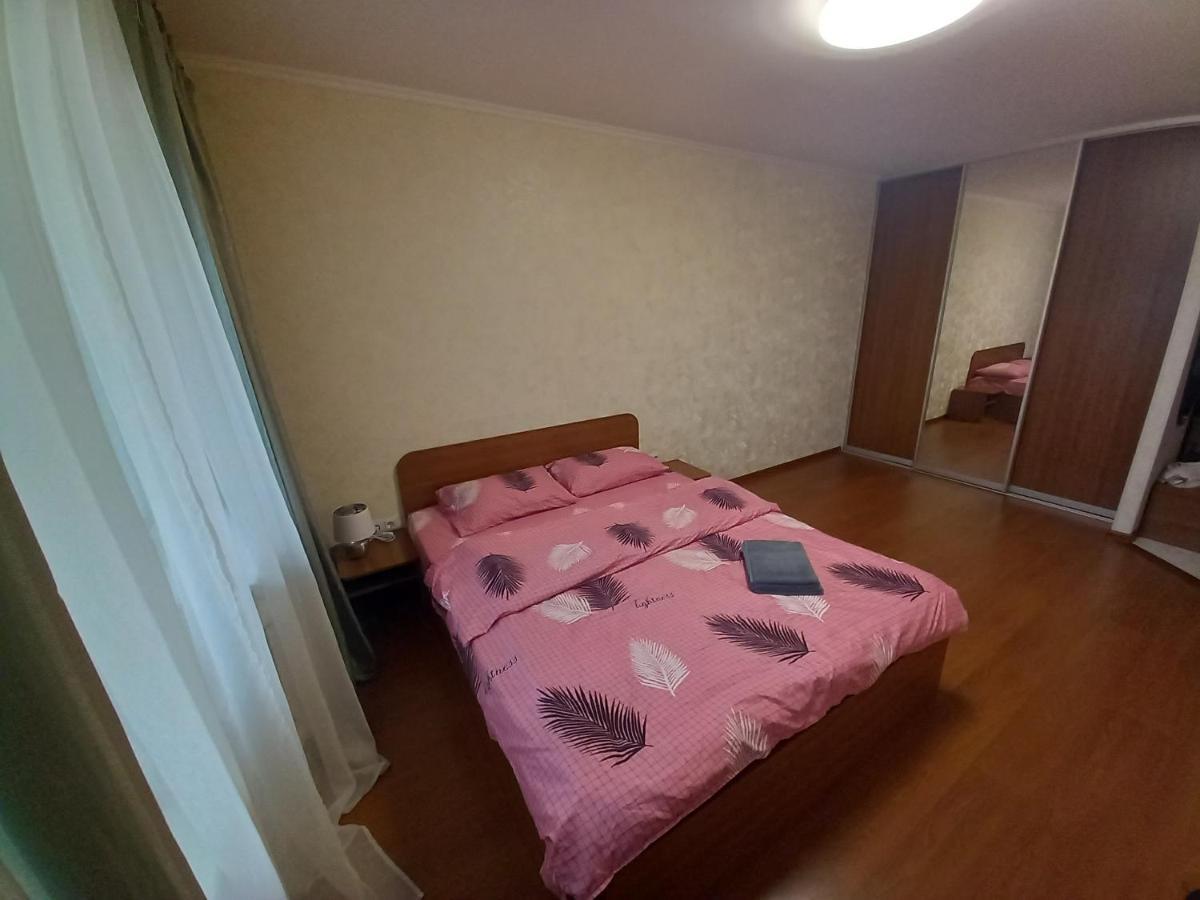 Apartment Darnitca Kijev Kültér fotó
